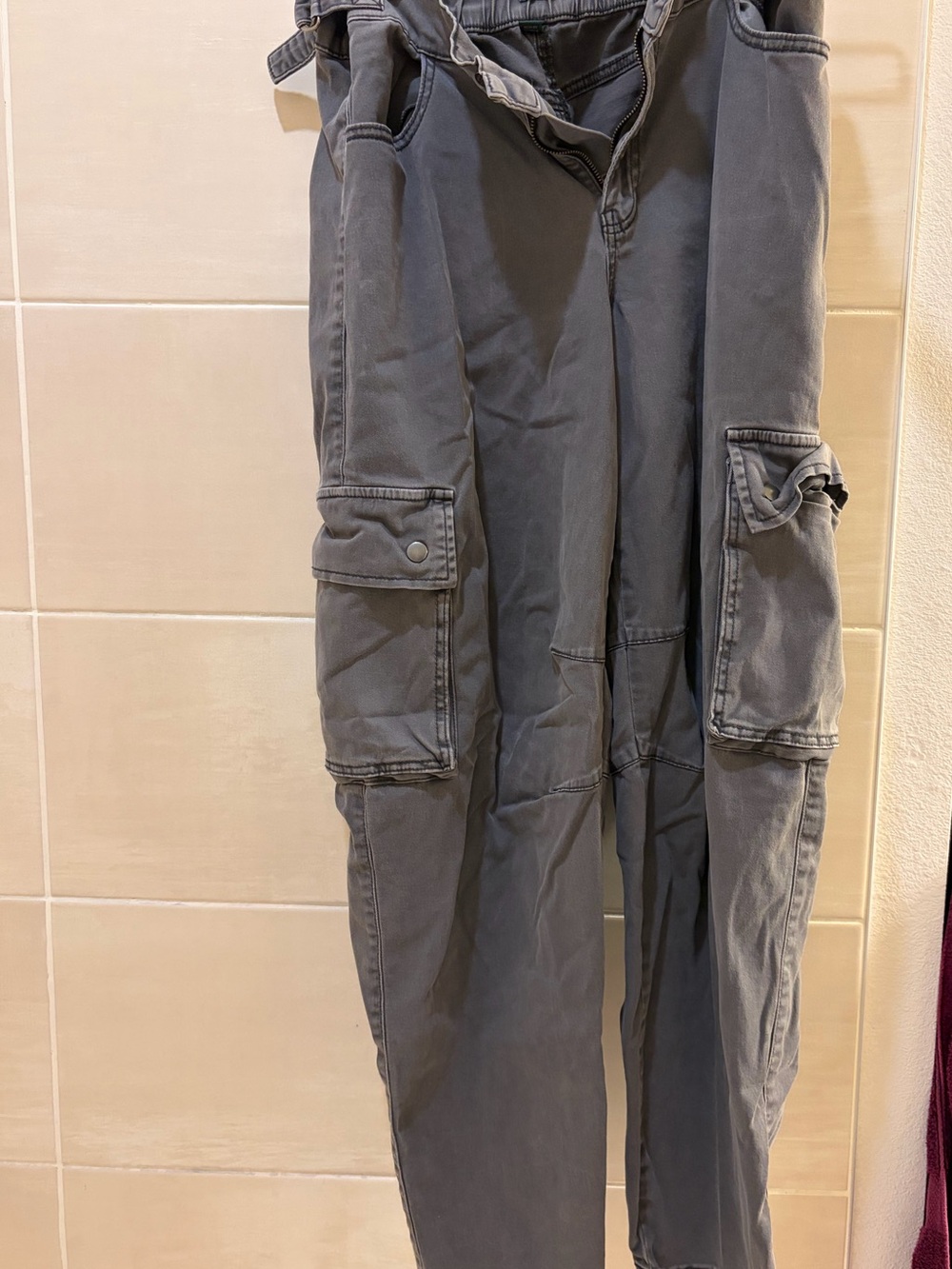 cargo pants
